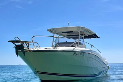 Alquiler Lancha Jeanneau CAP CAMARAT 9.0CC Blanes