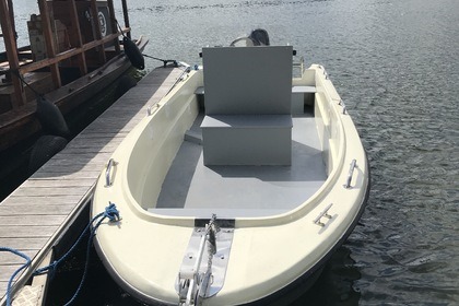 Bateau à fond plat Neptune 6m