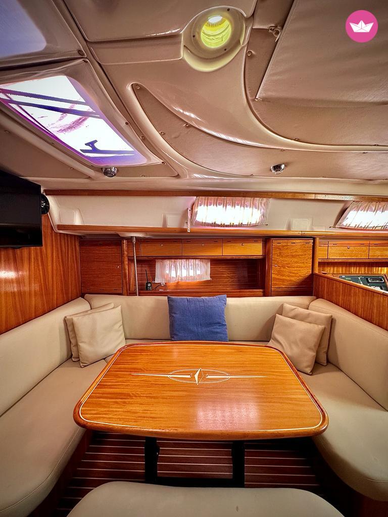 Hire Bavaria 39 Cruiser