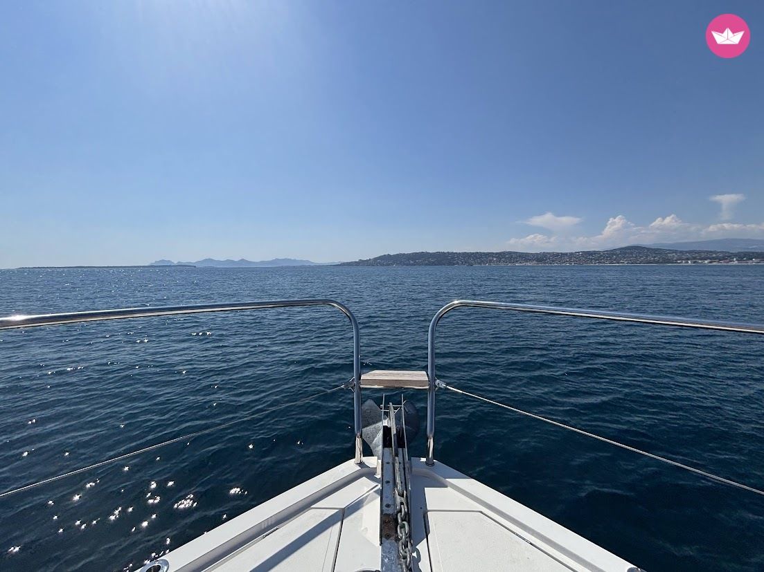 Bateau à moteur Sealine C 390 720cv 3