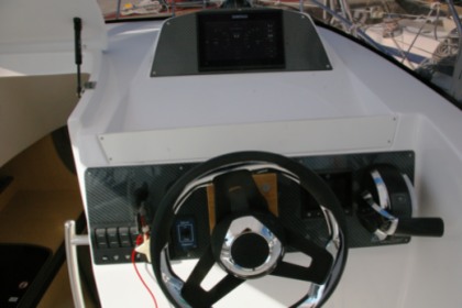 Rental Motorboat MARINELLO CAB 26 Sanremo