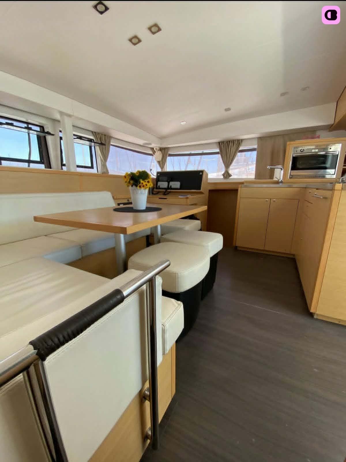 Catamaran Lagoon Lagoon 400 S2 11.97m 4