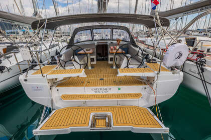 Verhuur Zeilboot Hanse Yachts Hanse 410 Šibenik
