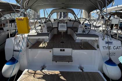 Hire Sailboat Bavaria Yachtbau Bavaria C38 Göcek