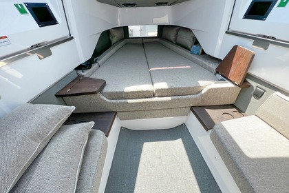 Axopar 37XC Cross Cabin
