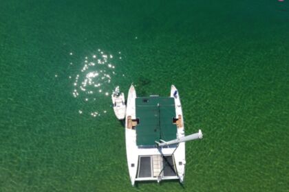 Hire Catamaran Kurt Hughes 47 Angra dos Reis