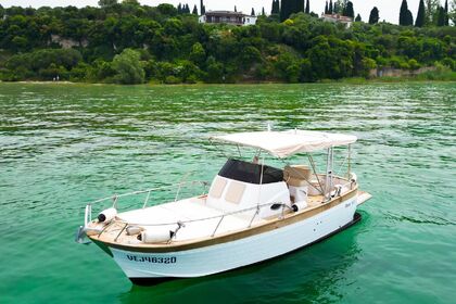 Hire Motorboat TOUR 5 TERRE CON VISITA AI VILLAGGI GOZZO ITALIANO La Spezia