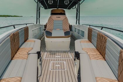 COHIBA, LANCHA DONZI 33, PARA AMANTES DEL MAR. 500CV DE SEGURIDAD Y DIVERSIÓN
