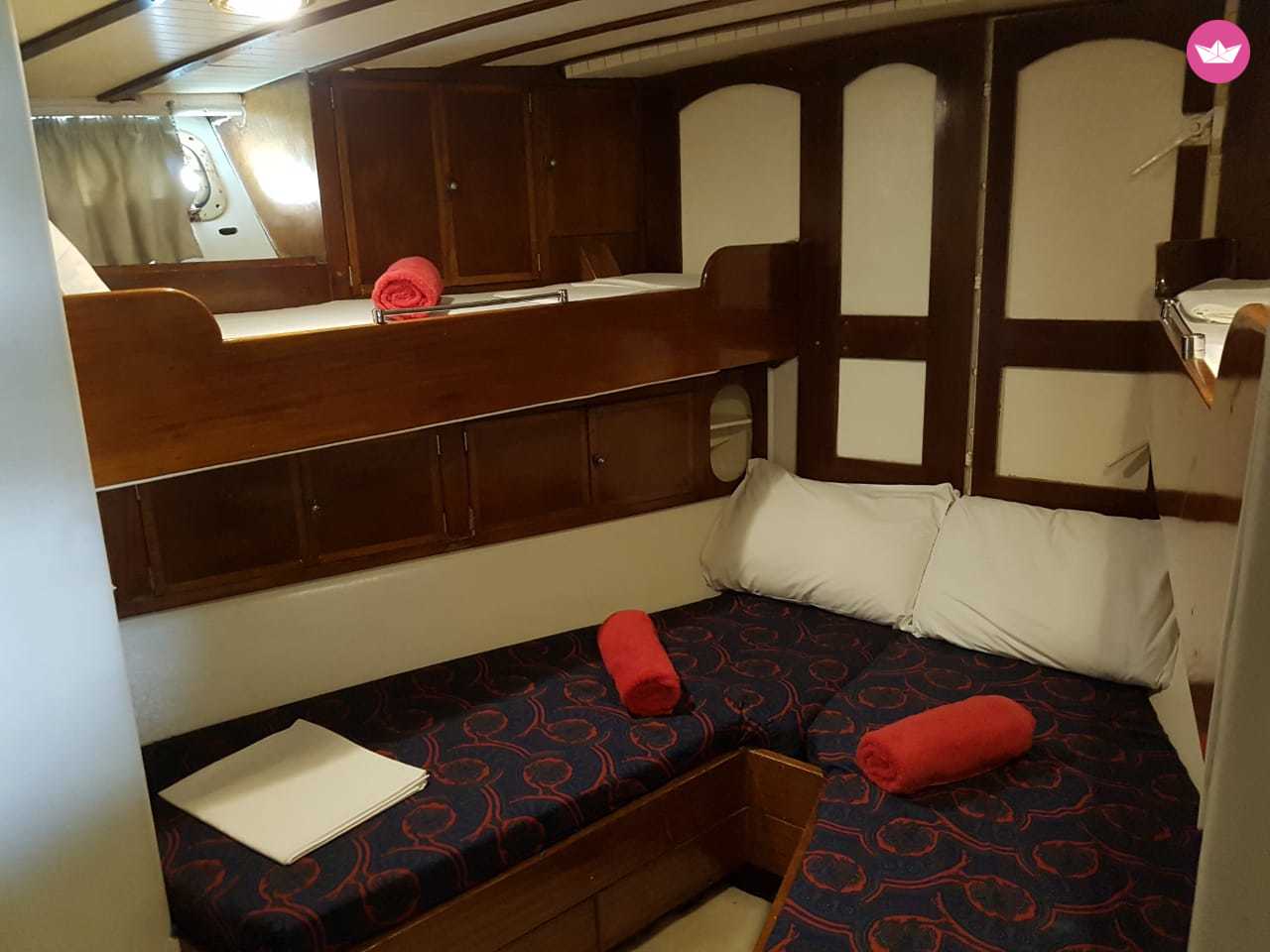 Graham Bunn Amanda in Athens for hire