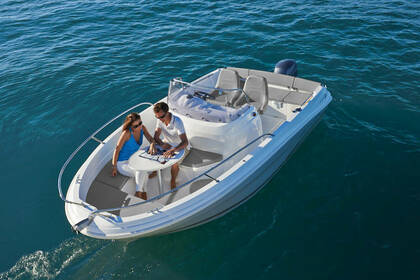 Rental Motorboat Jeanneau Cap Camarat 5.5 Cc Gustavia