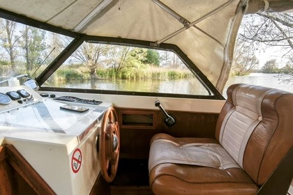 Rent Our Classic Spitgatter Master 740 in Raamsdonksveer