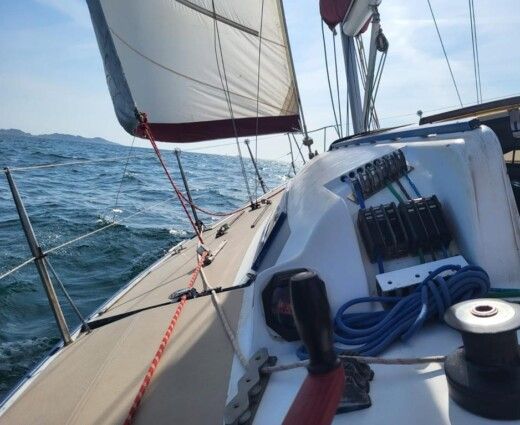 Sanxenxo Sailboat Dehler Dehler 34 alt tag text