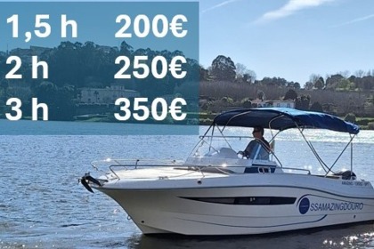 Hyra båt Motorbåt Pacific Craft 700 Porto