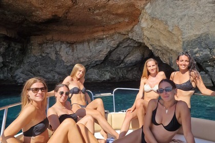 SAVER 650 OPEN 7 PAX