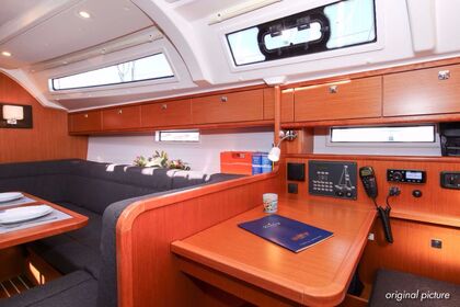 Alquiler Velero Bavaria Yachtbau Bavaria Cruiser 41S Marina Hramina