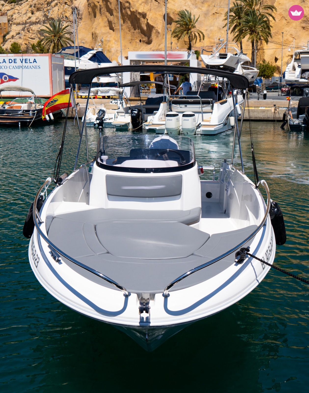 Bateau à moteur AM Yacht EGO 600CS 115cv 3