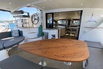 Xquisite 5X Plus - All inclusive charter