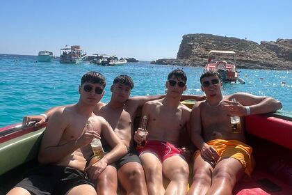 2, 3 or 4-Hour Blue Lagoon Private Boat Adventure