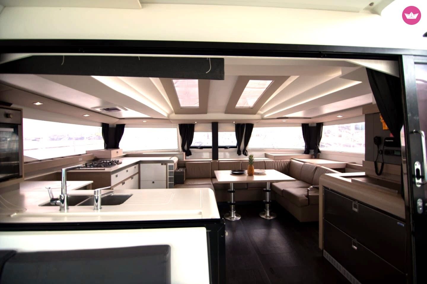 Catamaran Fountaine Pajot 45 13.45m 6