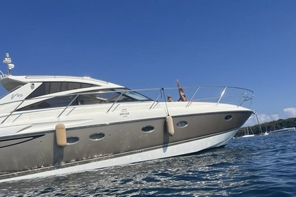 Rental Motorboat Princess V46 Avec skipper Cannes