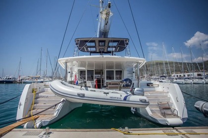 Rental Catamaran Lagoon Lagoon 52 F Lefkada