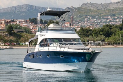 Rental Motorboat Beneteau Antares 12 Split-Dalmatia County