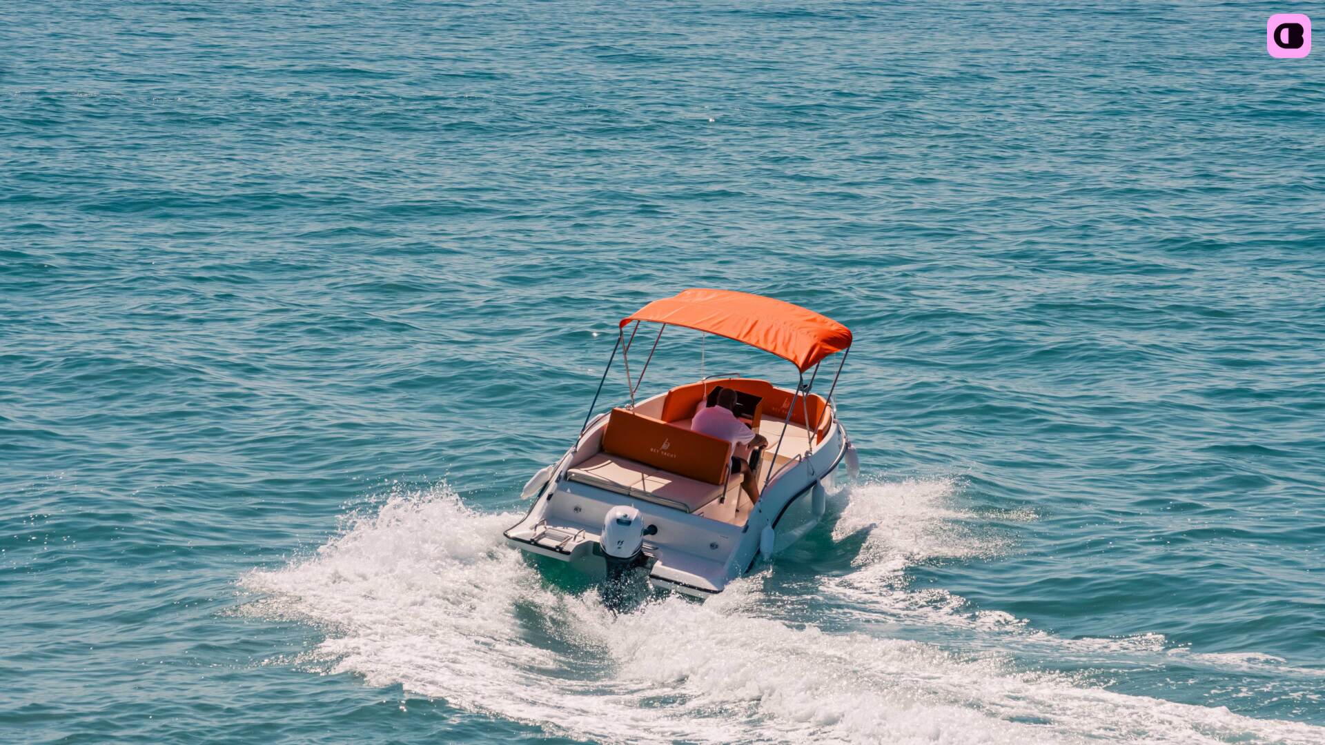 Bateau sans permis Bey Yacht 18 15cv 4