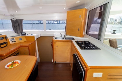 Fantastico Catamaran Lagoon 400