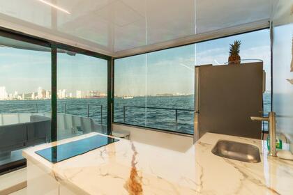 Lujoso catamarán con jacuzzi en Cartagena, Colombia