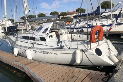 Rental Sailboat Beneteau First 305 DL Le Verdon-sur-Mer