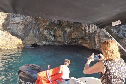 Private boat tour-Elaphiti Islands with drinks included