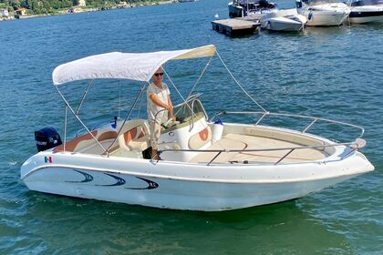 Location Bateau à moteur T.a. Mare tre marie Lac de Côme