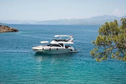 Custom built motor yacht special edition