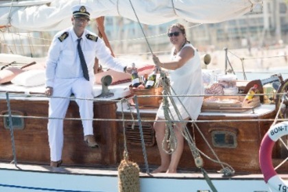 Private charter tour 37 America's Cup in Bon Temps 1926