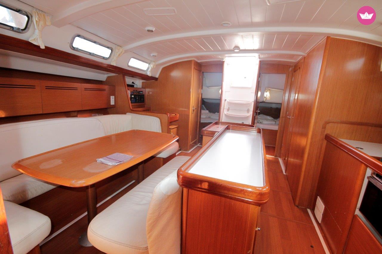 Rental sailboat in Sliema  