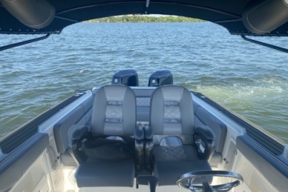 Luxury boat all day in Cartagena