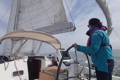 Beneteau Oceanis 37