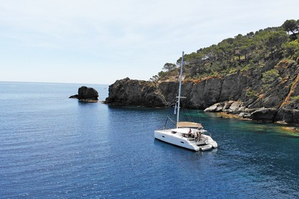 Czarter Katamaran Fountaine Pajot Lipari 41 Roses