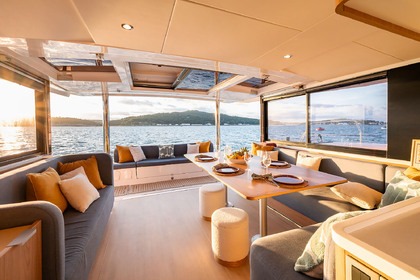 Hyra båt Katamaran Catana Group Bali 5.2 - 5 + 2 cab. Brač