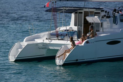 Catamarán Fountaine Pajot Mahe 36