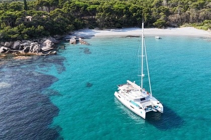 Hyra båt Katamaran Fountaine Pajot ELBA 45 Bormes-les-Mimosas