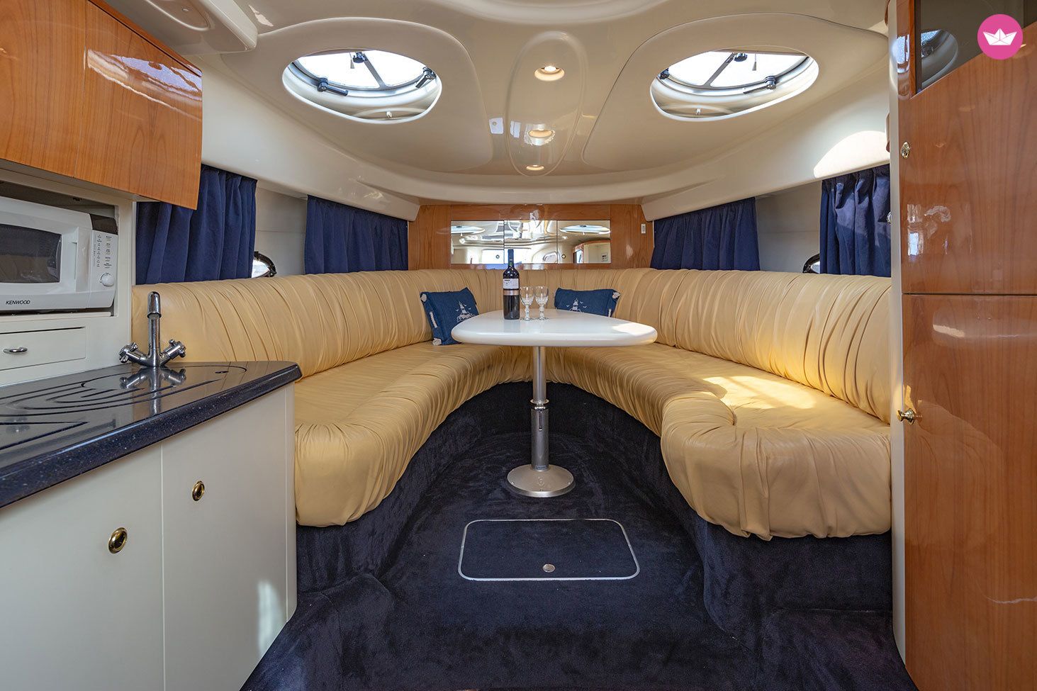 Cranchi Endurance 39 in Athens for hire