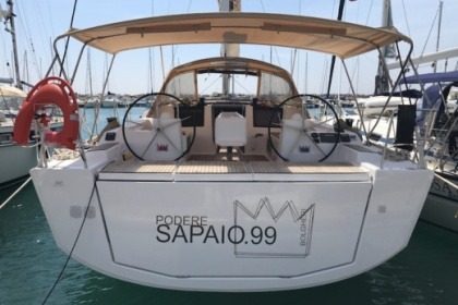 Hire Sailboat DUFOUR DUFOUR 460 Italy