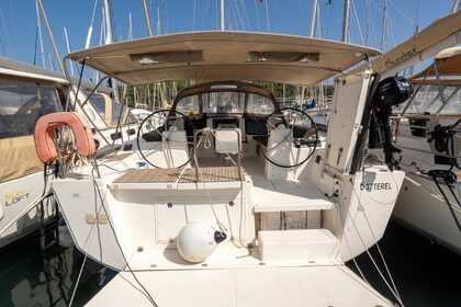 Verhuur Zeilboot Dufour Yachts Dufour 460 GL - 5 cab. Saint-Mandrier-sur-Mer