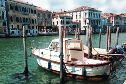 Charter Boat without licence  Sciallino e Patruno Sciallino 20 Venice