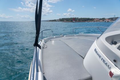 Miete Motorboot Beneteau  Flyer 550 Krk