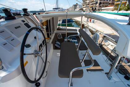 Lagoon 400 S2 "ASTRO"