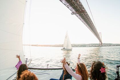 Charter Catamaran La Bella Verde 30 Lisbon