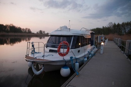 Suncamper 30 Flybridge