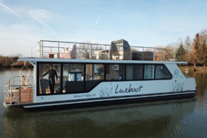 Hire Houseboat Luxboot BT02 Kinrooi